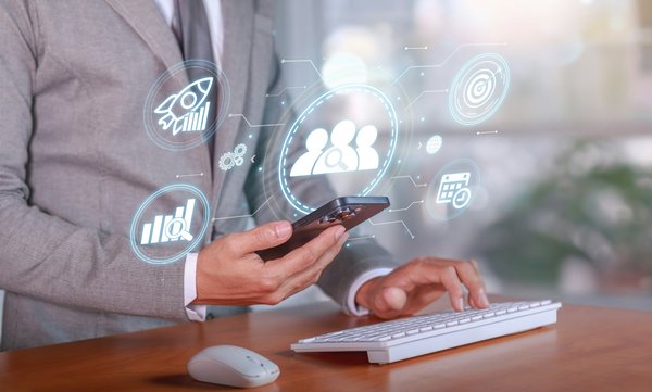 La stratégie pour investir dans des sites web rentables et passifs